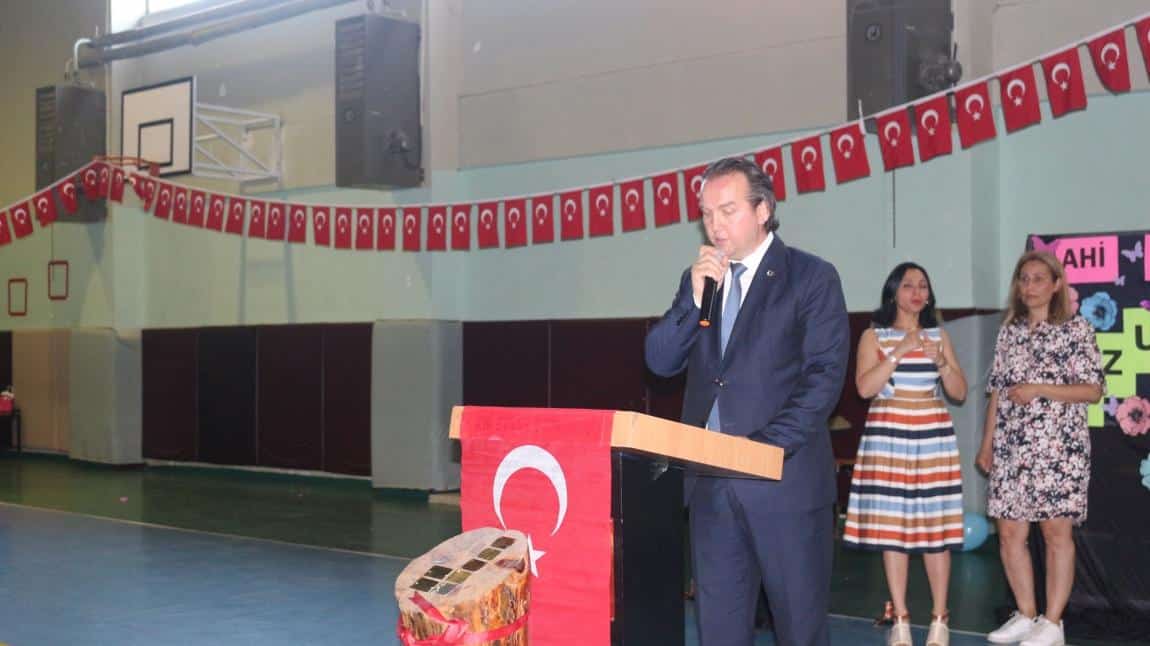 Okul Müdürümüz  Mehmet GÖKŞİN'in Sene Sonu Konuşması